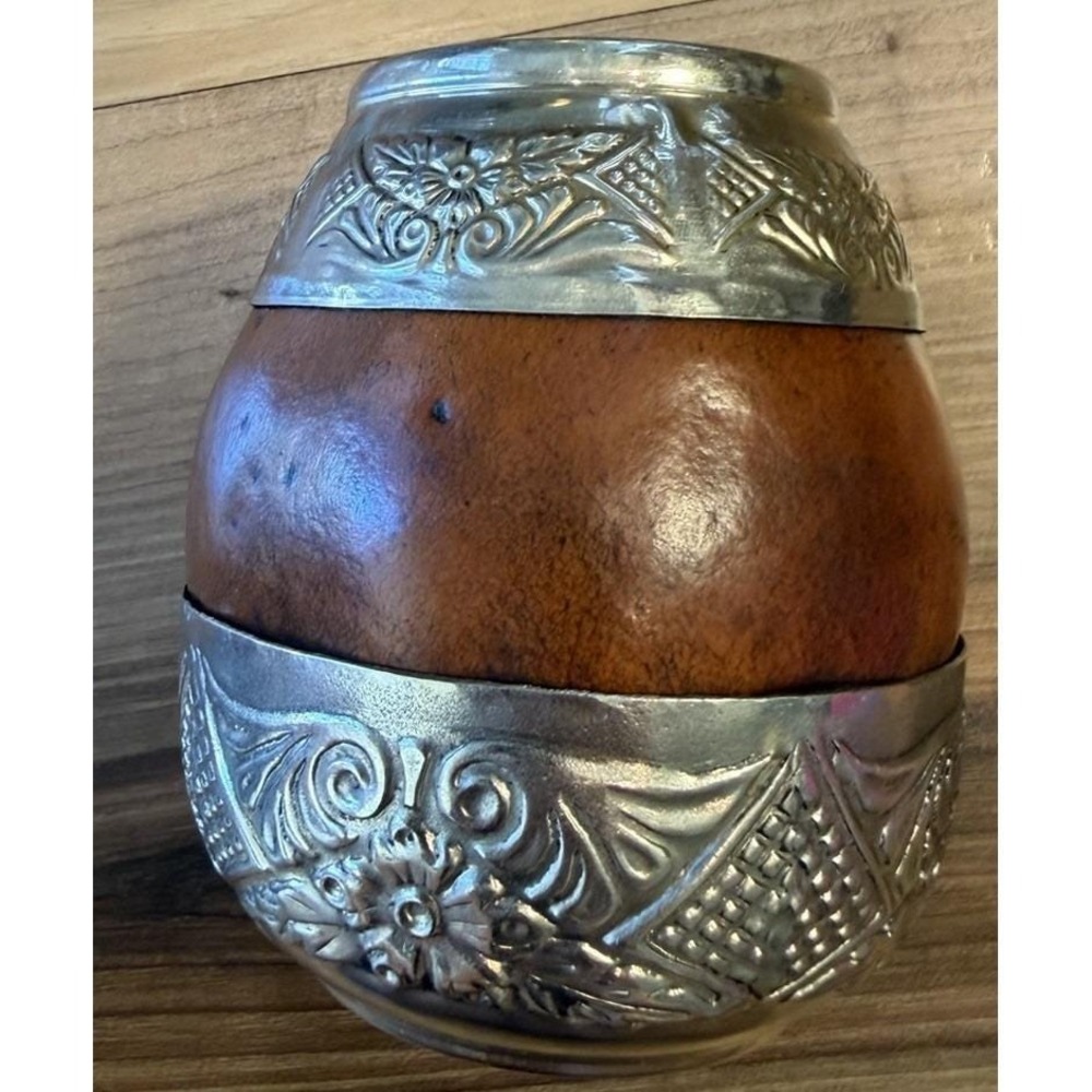 Vintage Argentina Alpaca Yerba Mate Gourd Cup Nickel Silver Floral Overlay